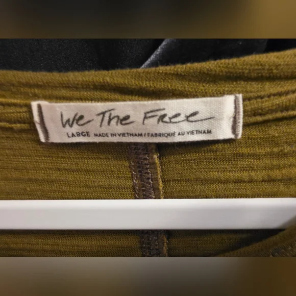 We The Free Womens Olive Green Top Size Large - Picture 2 of 4